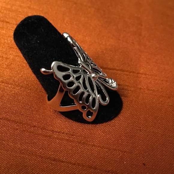 .925 Stamped Butterfly Ring - Picture 6 of 8